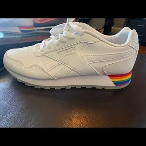 PRIDE REEBOK MENS 7.5